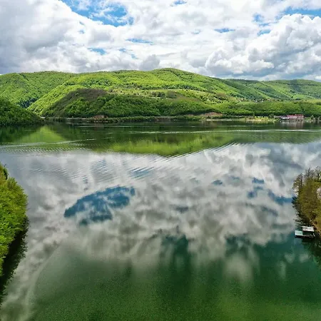 Brvnara Djordje Tri Zbezde